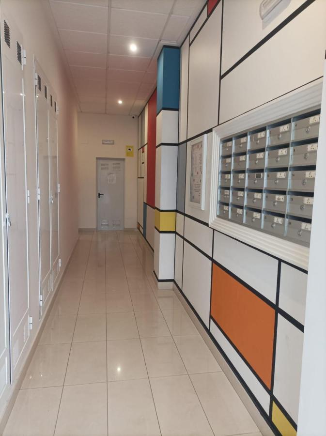 Nice And New Furnished Apartments In Torrevieja Centre Екстер'єр фото