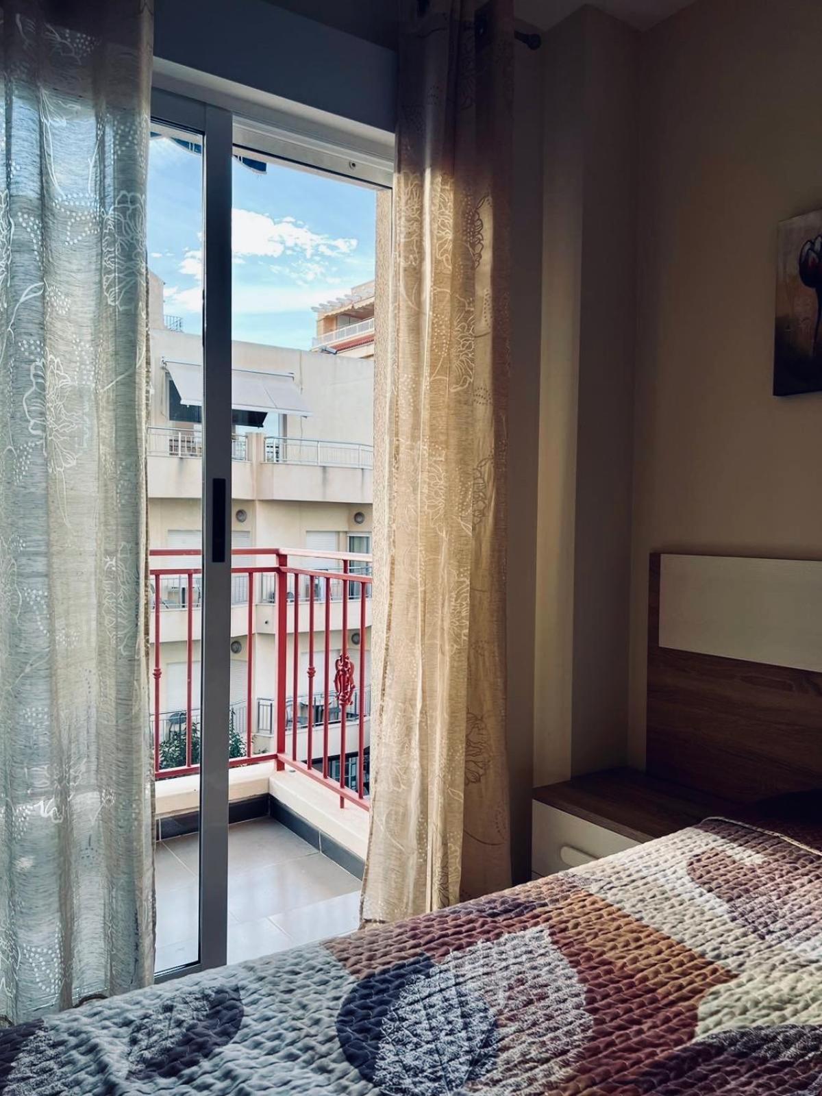 Nice And New Furnished Apartments In Torrevieja Centre Екстер'єр фото